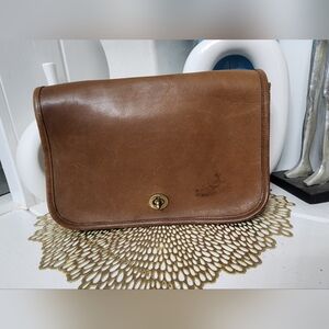 Vintage NYC Coach Convertible Clutch (no strap)